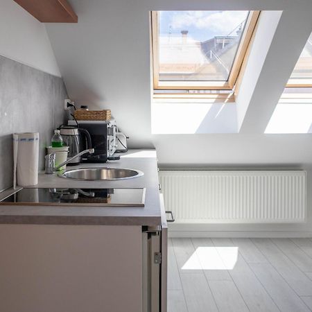 High Light Apartment Budapest Bagian luar foto