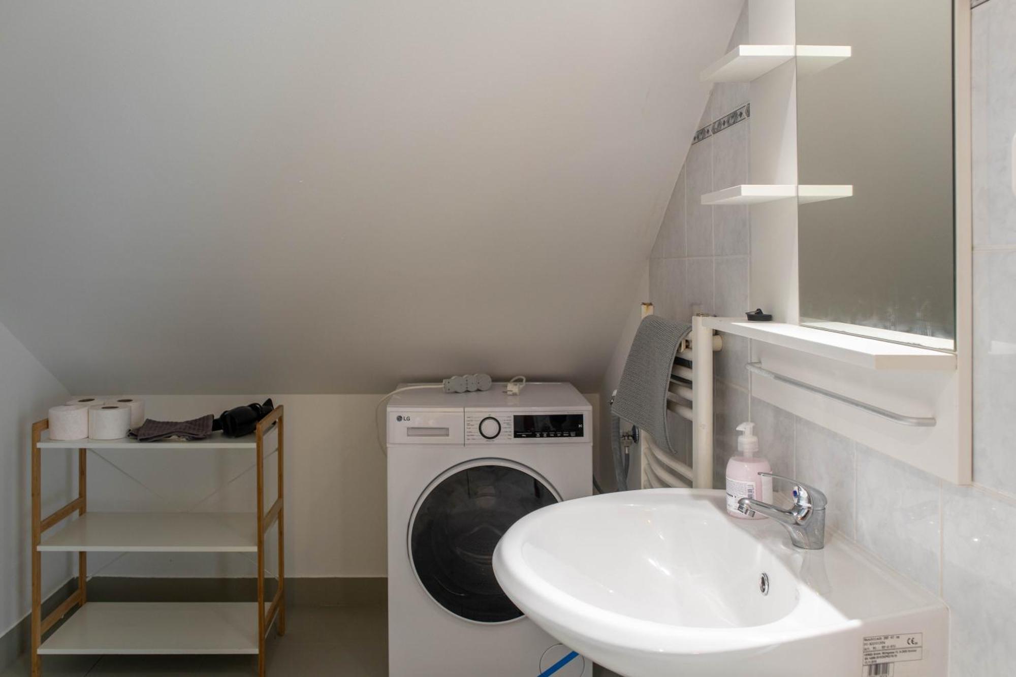 High Light Apartment Budapest Bagian luar foto